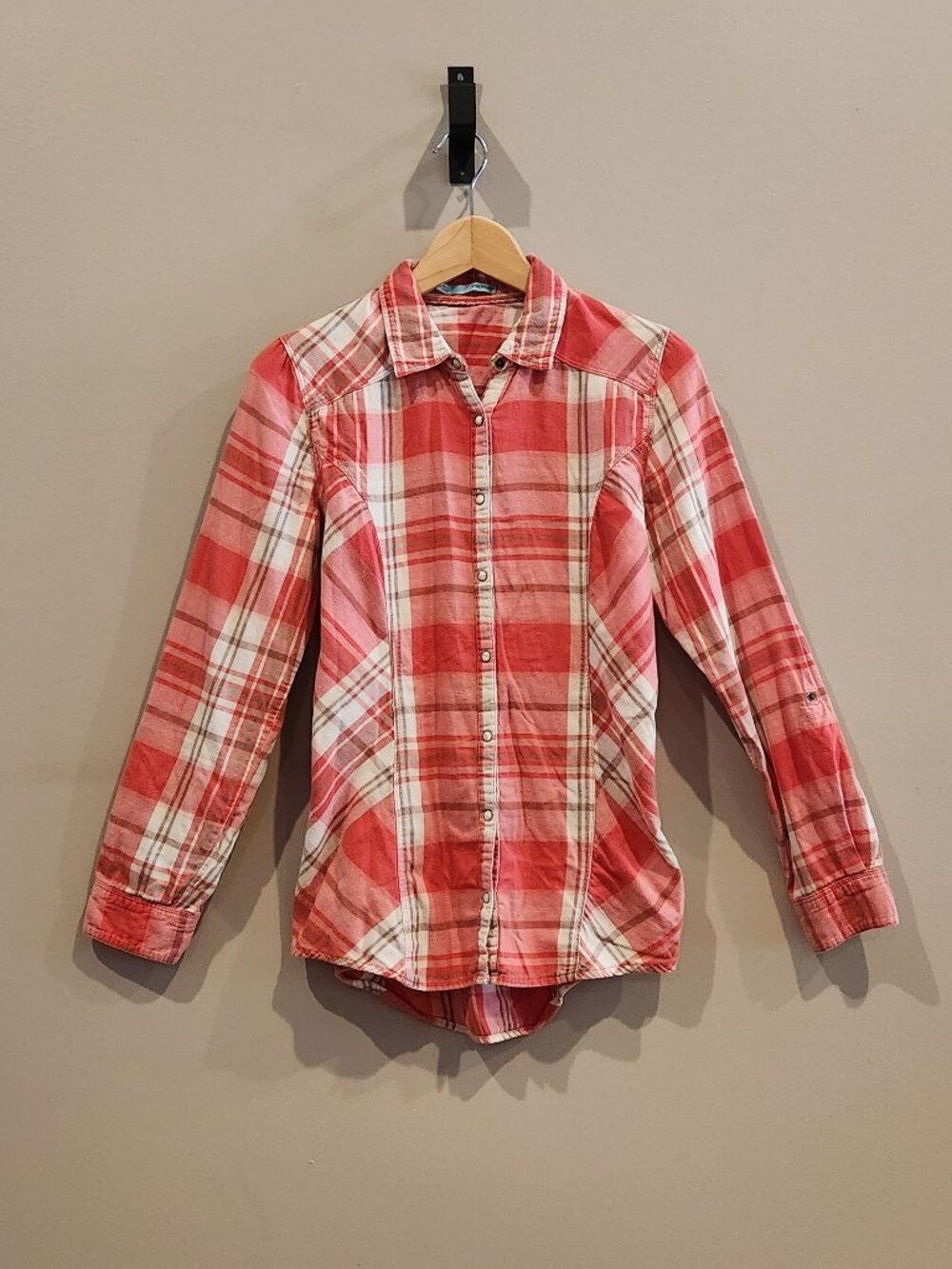 Maurices Pink Plaid Button Up Shirt Womens Medium Roll Tab Sleeve